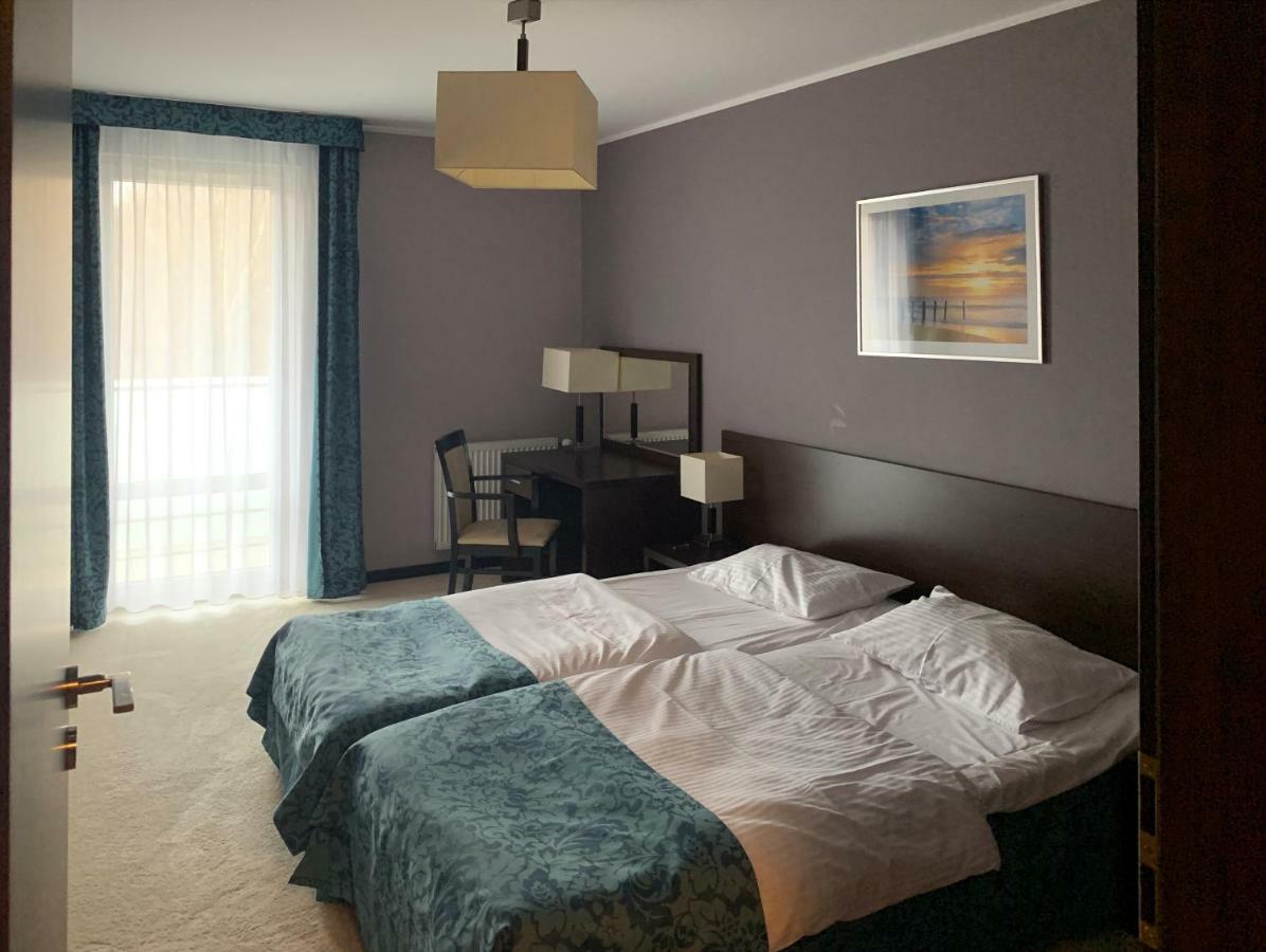 Apartament Tit Aquarius Spa Kołobrzeg Esterno foto